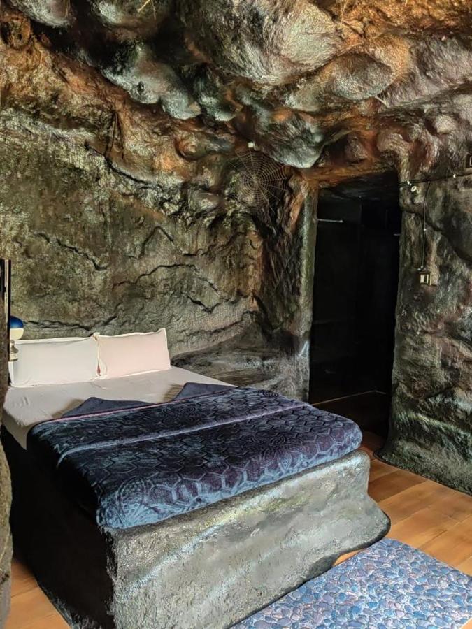 Rai'S Coorg Cave House Villa Madikeri Eksteriør bilde