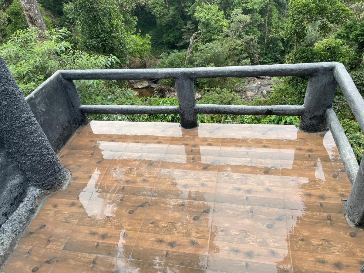Rai'S Coorg Cave House Villa Madikeri Eksteriør bilde